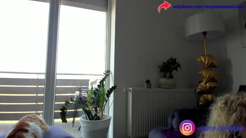 Amalia Nilsson  online show from January 8, 7:34 am