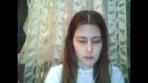 Dog mama online show from March 23, 7:09 pm