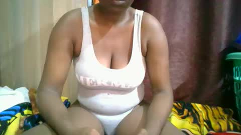 Snapshot of amanda1523 chatting on September 22, 12:47 pm Lin online show from September 22, 12:47 pm