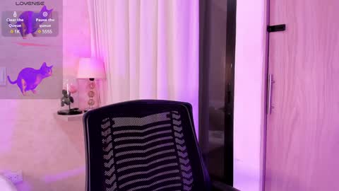 Luisa online show from December 17, 2:23 am