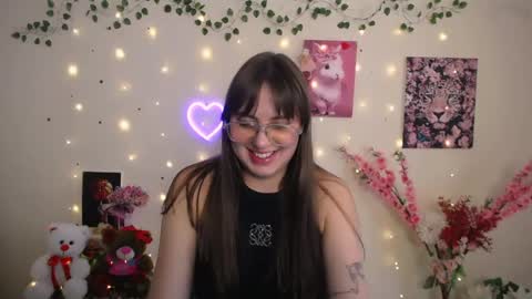 amanda_bright_ online show from May 15, 1:36 pm