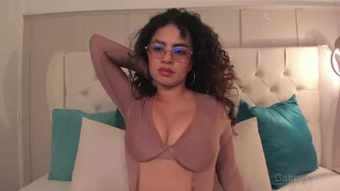 Amanda Rios online show from May 12, 10:38 pm