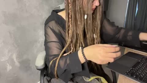 Amanda online show from May 14, 5:24 am