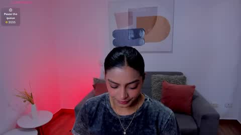 Amanda  online show from May 13, 5:46 am