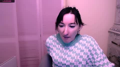 Amanda online show from December 8, 7:37 am