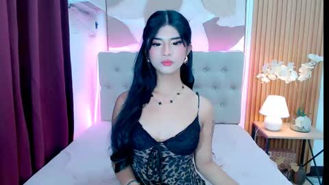 AMANDA online show from May 18, 4:07 am