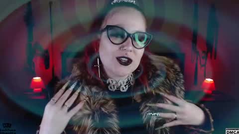 Goddess Amanita online show from December 19, 7:51 am