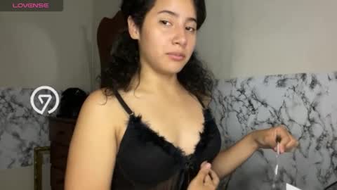 amany_r online show from February 16, 4:53 am