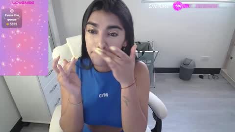 amara_silk online show from January 17, 7:43 pm