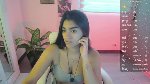 amara_silk online show from May 25, 9:14 pm
