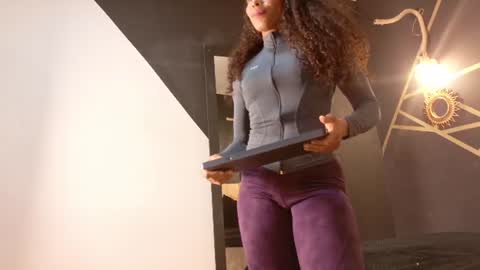 amara_vex online show from June 24, 12:26 pm