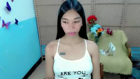 Snapshot of amarah_slut chatting on September 16, 5:59 am Amarah online show from September 16, 5:59 am