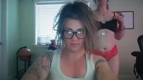 Amara Jezebel online show from October 11, 8:00 pm