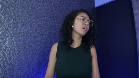 Emily online show from May 11, 2:45 pm