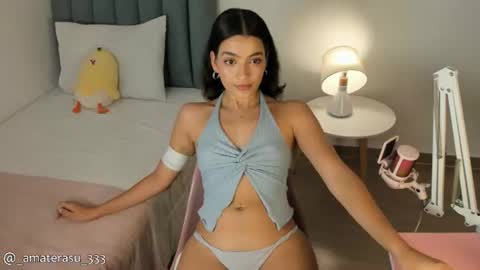  Mar  independent model  online show from July 12, 9:48 pm