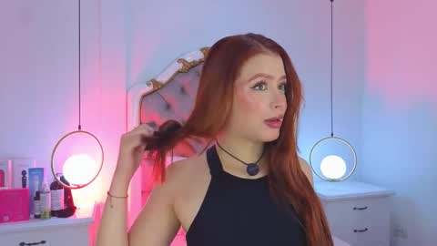 Sara online show from February 4, 11:46 am