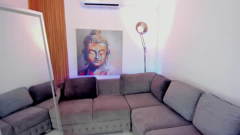 Ambar online show from May 25, 8:41 pm