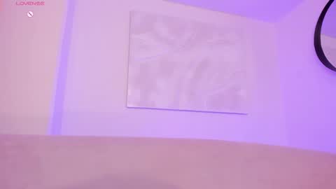 Ambar  online show from December 20, 1:59 pm