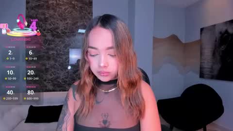 ambarowens online show from December 21, 5:44 am