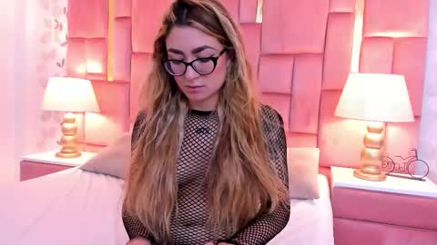 AmbarSantany  online show from February 12, 9:27 pm