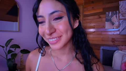 amber_curly online show from May 21, 11:03 pm