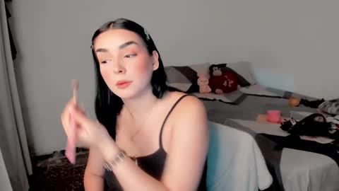 amber online show from January 25, 11:00 pm