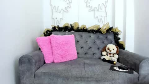 ammber online show from December 24, 11:06 am