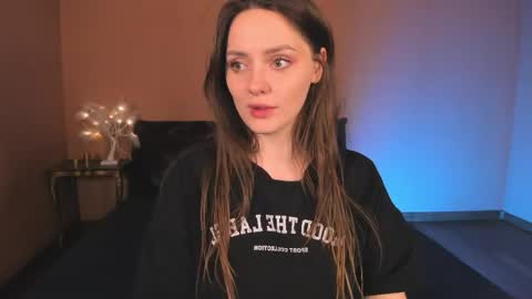 amber_tender_ online show from May 16, 12:35 am