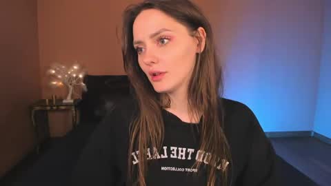 amber_tender_ online show from May 16, 12:46 am