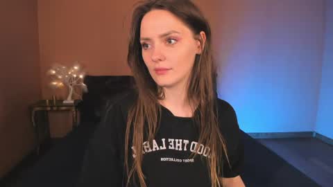 amber_tender_ online show from May 16, 12:02 am