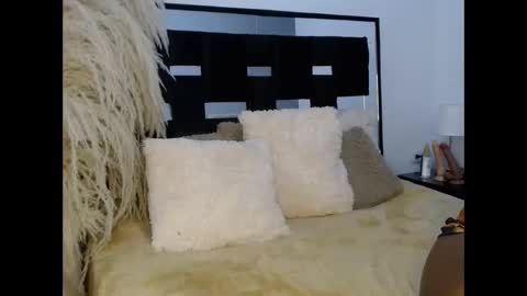 Amberblazzee online show from October 22, 12:32 pm