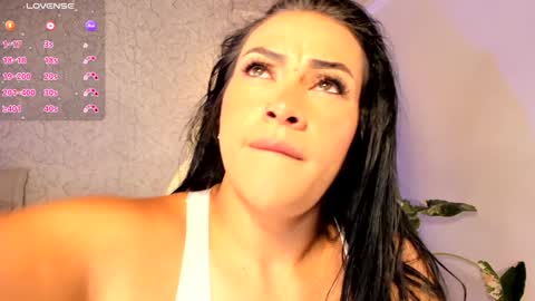 Amber Collins online show from December 7, 11:07 am