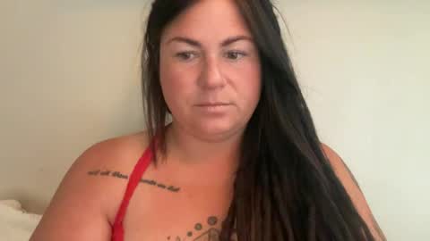 AMBER RAIN online show from June 12, 4:15 pm