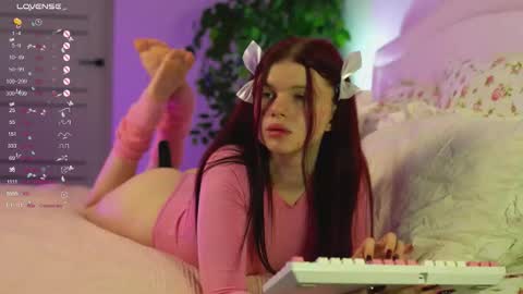 Amber online show from October 8, 3:38 pm