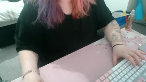 Amber Skies online show from May 31, 7:37 pm