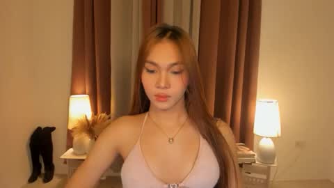 amber online show from February 8, 10:23 pm