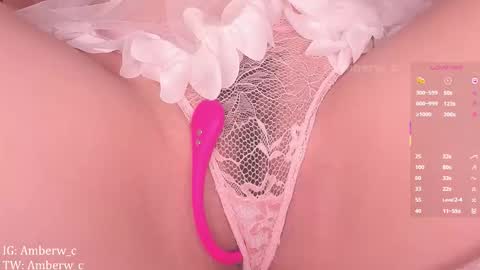 IG - TW Amberw c online show from October 26, 3:57 am