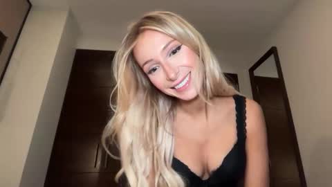 Ambre online show from February 18, 8:13 am