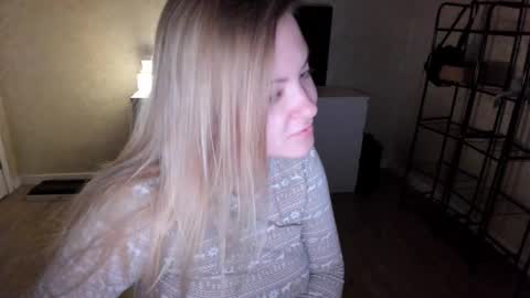 ambrosia__ online show from September 23, 4:10 am