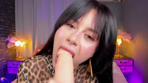 AMY online show from April 7, 8:44 pm