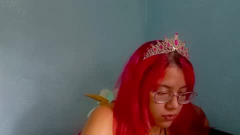 Amelia  Lucas online show from September 25, 4:39 pm