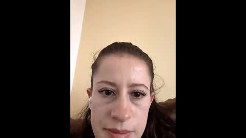 amelia online show from April 2, 8:39 pm