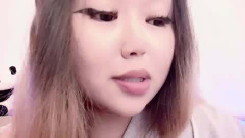 Amelia online show from March 23, 3:18 pm