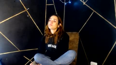 Amalia Castro online show from April 9, 10:42 am