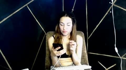 Amalia Castro online show from April 15, 7:31 am