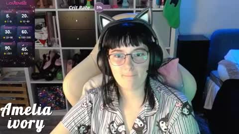 ameliaivory online show from April 30, 6:29 am