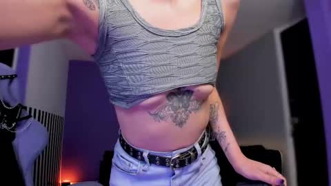 Amelianaughty  online show from May 19, 6:04 pm