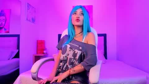 amelie_amaya online show from March 12, 2:42 pm