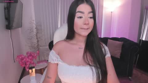 Amelie Jons online show from February 26, 9:29 pm