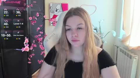 Amelie online show from April 30, 2:06 am